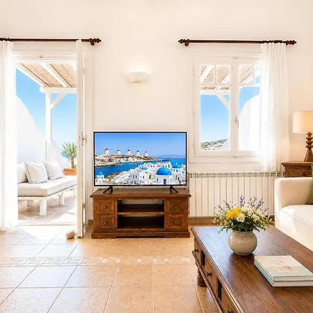 Yakinthos Panormos (Mykonos)