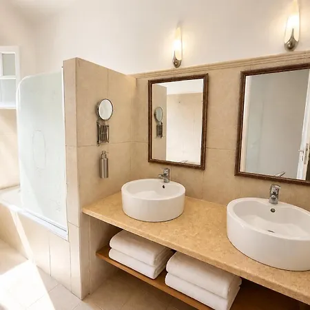 Hotel Yakinthos Panormos (Mykonos)